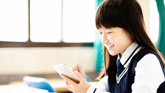 Học sinh Nhật Bản nghiện Internet tăng cao