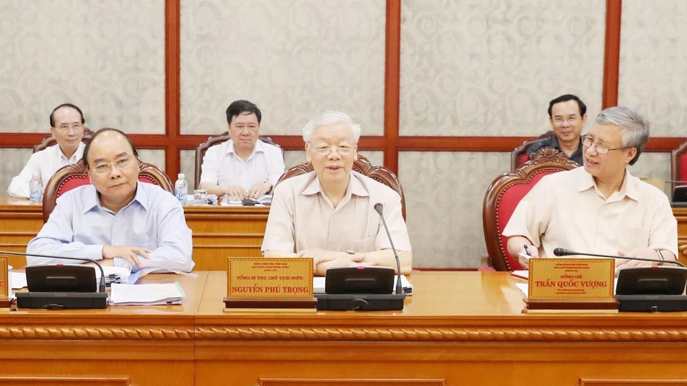 Tổng Bí thư, Chủ tịch nước Nguyễn Phú Trọng phát biểu chỉ đạo cuộc họp. Ảnh: TTXVN
