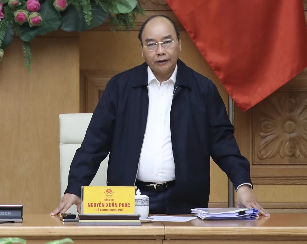 Thủ tướng Nguyễn Xuân Phúc chủ trì cuộc họp. - Ảnh: VGP