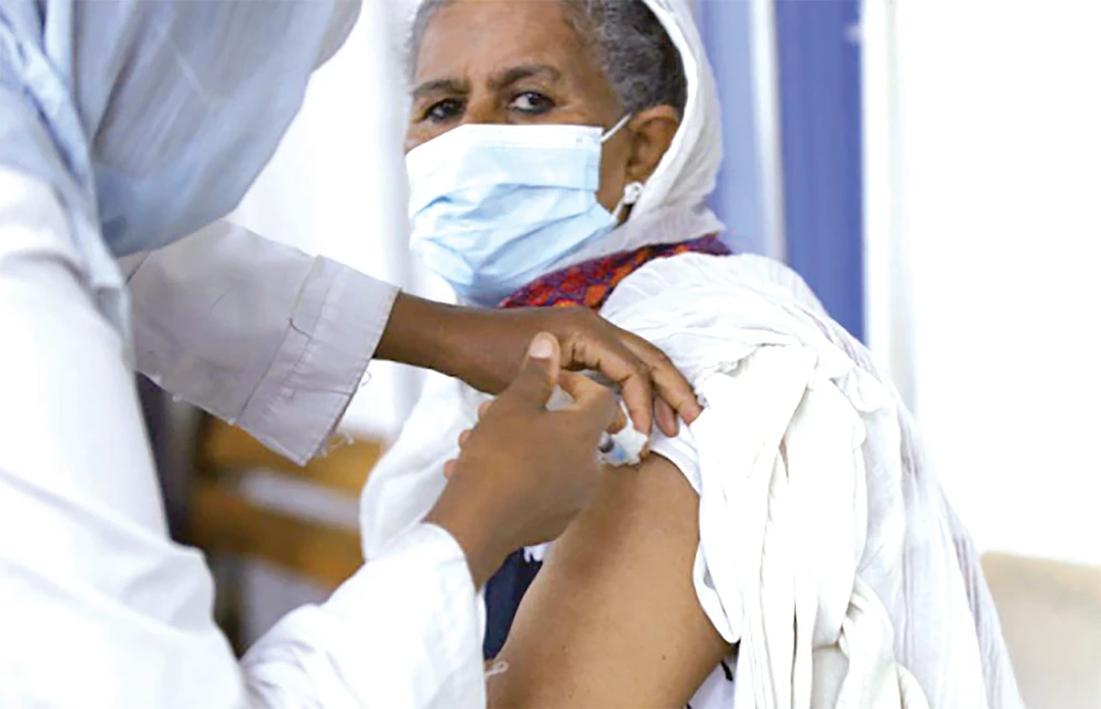 Chích ngừa vaccine Covid-19 ở Nam Phi