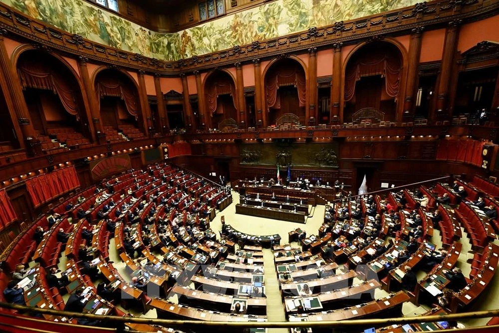 Toàn cảnh phiên họp Quốc hội Italy. Ảnh: AFP/TTXVN