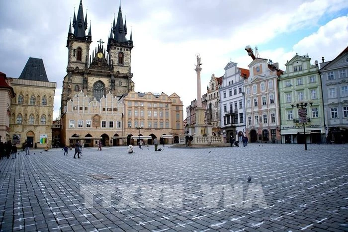 Quảng trường Old Town ở Praha, CH Séc. Ảnh: TTXVN
