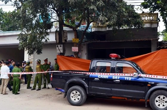 Hiện trường vụ nổ súng ở TP Điện Biên Phủ khiến 3 người thiệt mạng