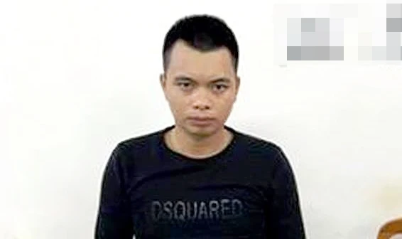 Nghi phạm Hà Phúc Đạt bị bắt giữ sau khi dùng súng bắn một tài xế taxi để cướp xe