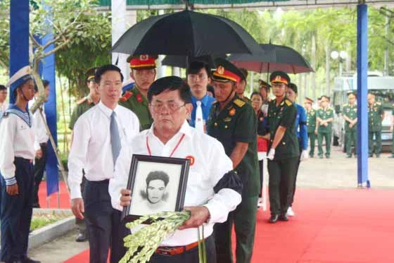  Lễ truy điệu và an táng hài cốt liệt sĩ tại nghĩa trang liệt sĩ tỉnh Đồng Nai