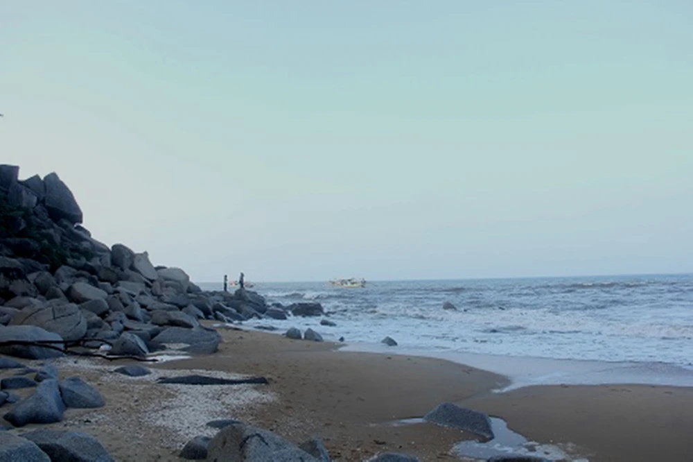 Khu vực biển Thiên Cầm, nơi xảy ra sự việc đuối nước thương tâm vào chiều ngày 13-11