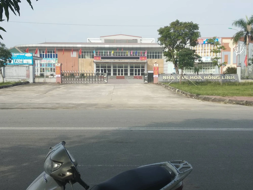  Trung tâm Văn hóa – Thông tin – Thể thao và Du lịch thị xã Hồng Lĩnh