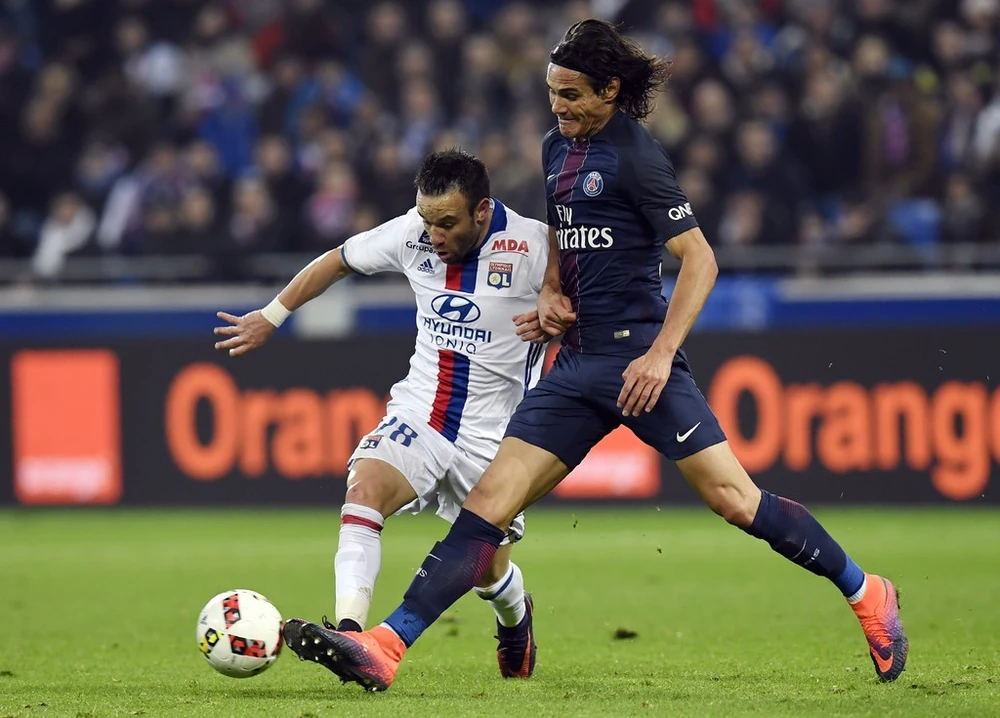 Paris SG (trái) - Lyon vẫn là một trong những trận đấu rất được chờ đợi trong lịch thi đấu của Ligue 1. Ảnh: Getty Images 