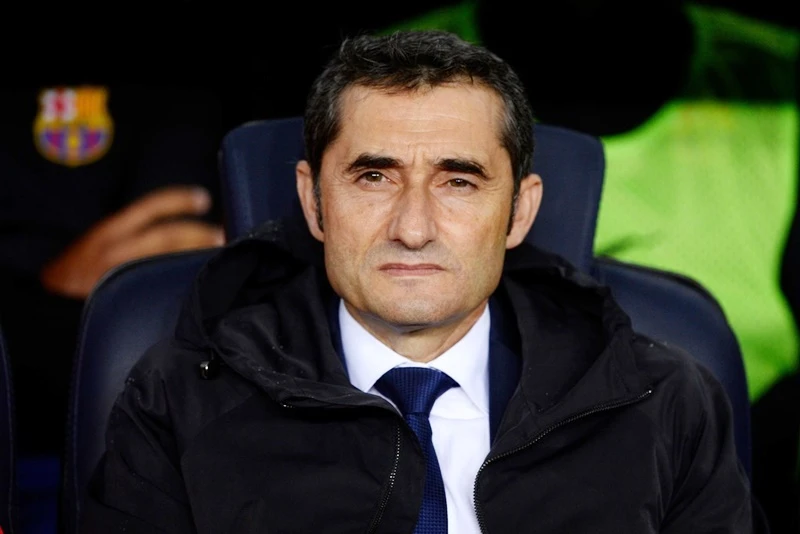 HLV Valverde khẳng định Barca không liên hệ với Griezmann. Ảnh: Getty Images 