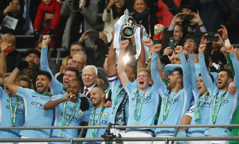 Jamie Redknapp tin rằng Cúp Liên đoàn chỉ là danh hiệu khởi đầu của triều đại Pep Guardiola. Ảnh: Getty Images