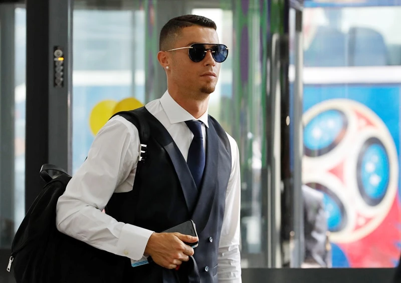 Ronaldo đã về nước sau thất bại trước Uruguay. Ảnh: Getty Images