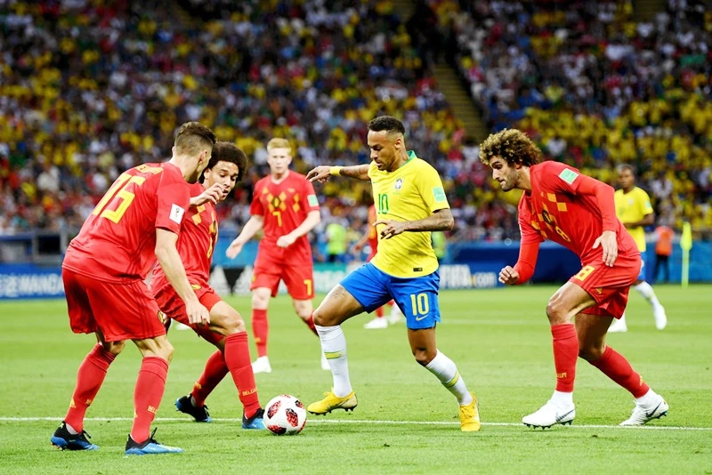 Neymar bị phong tỏa bởi các cầu thủ Bỉ. Ảnh: Getty Images