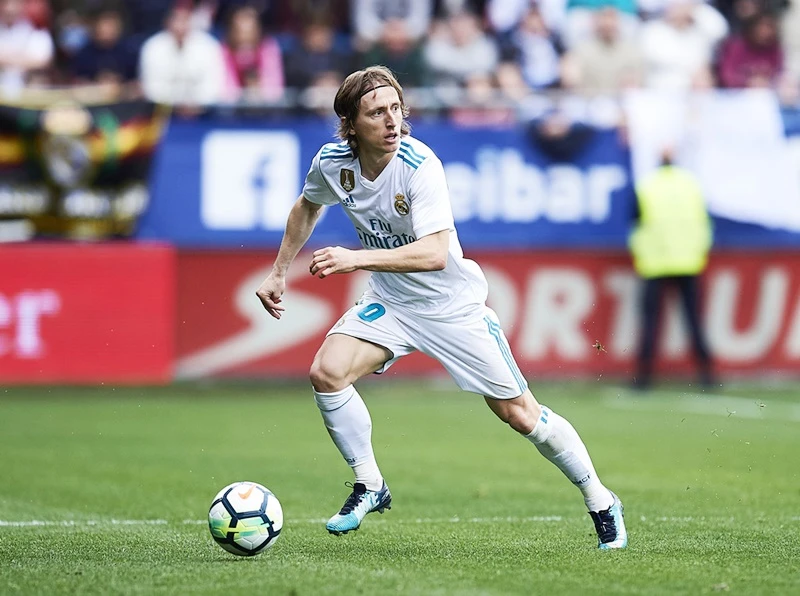 Modric đã quyết định ở lại Real. Ảnh: Getty Images