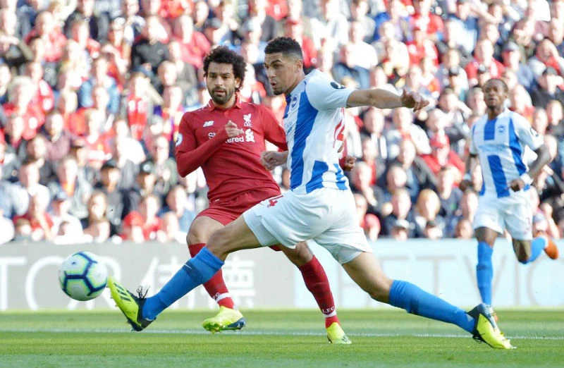 Mohamed Salah (trái) ghi bàn thắng duy nhất của trận đấu. Ảnh: Getty Images