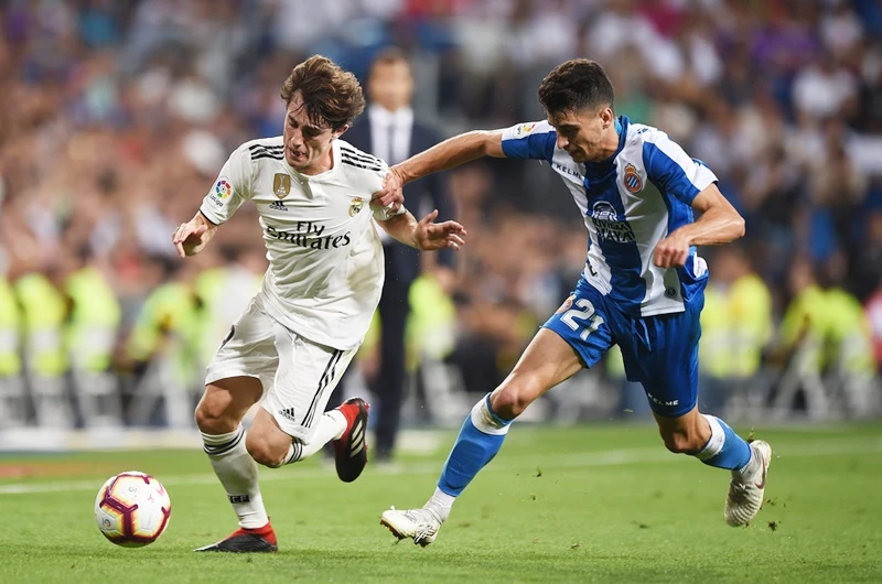 Real gặp không ít khó khăn với Espanyol. Ảnh Getty Images.