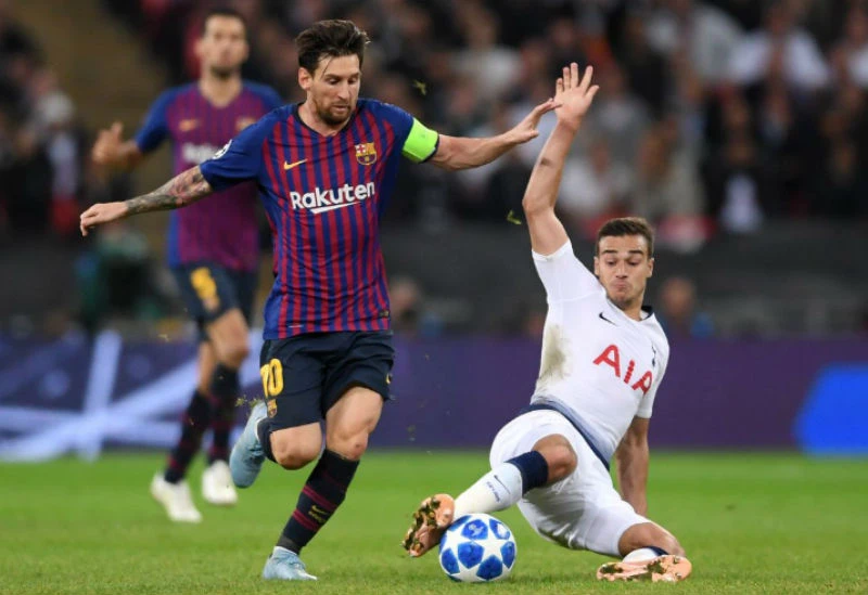 Lionel Messi ghi 2 bàn trong chiến thắng 4-2 ở lượt đi, nếu anh vắng mặt đó chắc chắc là tin vui với Tottenham. Ảnh: Getty Images 