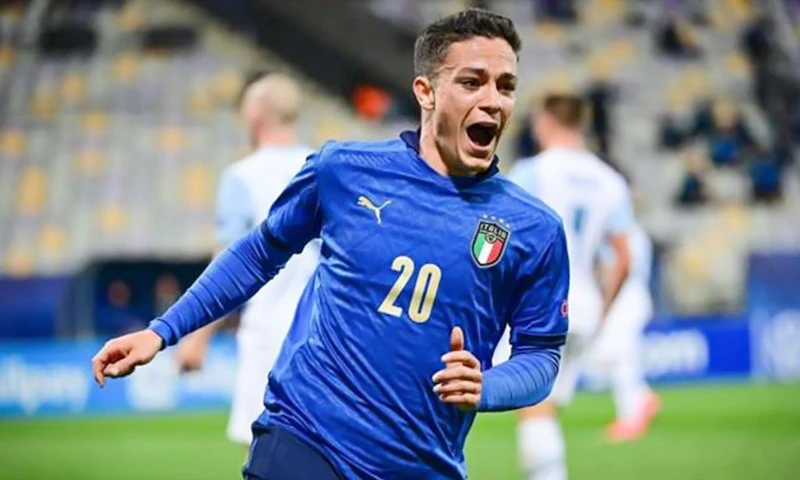 Giacomo Raspadori ghi 3 bàn sau 8 trận trong màu áo tuyển U21 Italy. 