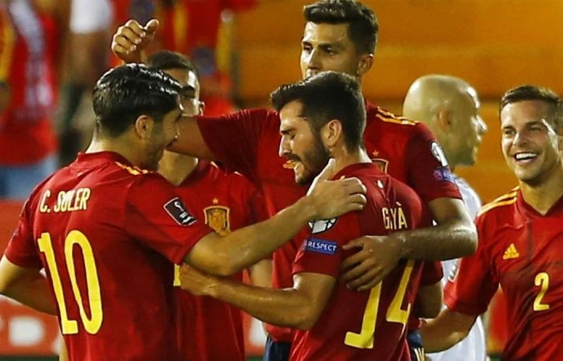 Tây Ban Nha đã có chiến thắng kịp lúc để giải tỏa áp lực. Ảnh: Getty Images