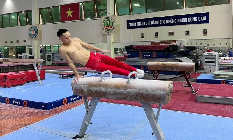 Tuyển thủ đội tuyển TDDC Việt Nam sẽ sớm được làm quen với trang thiết bị mới tại Cung thể thao Quần Ngựa. Ảnh: LÊ THANH 