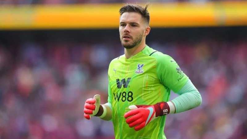 Jack Butland sẽ gia nhập Man.United đảm nhận vị trí thủ môn dự phòng.