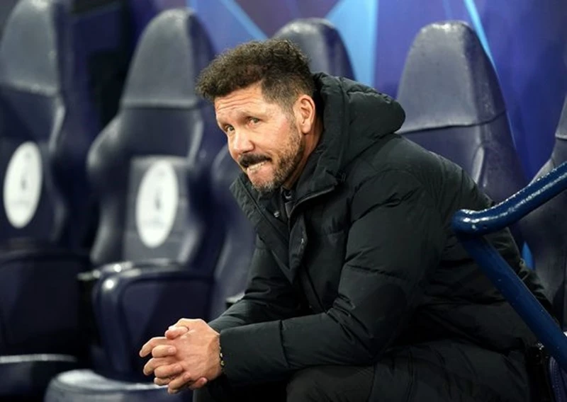 HLV Diego Simeone đã thông báo quyết định chia tay Atletico Madrid và nhắm đến cơ hội làm việc ở Premier League.