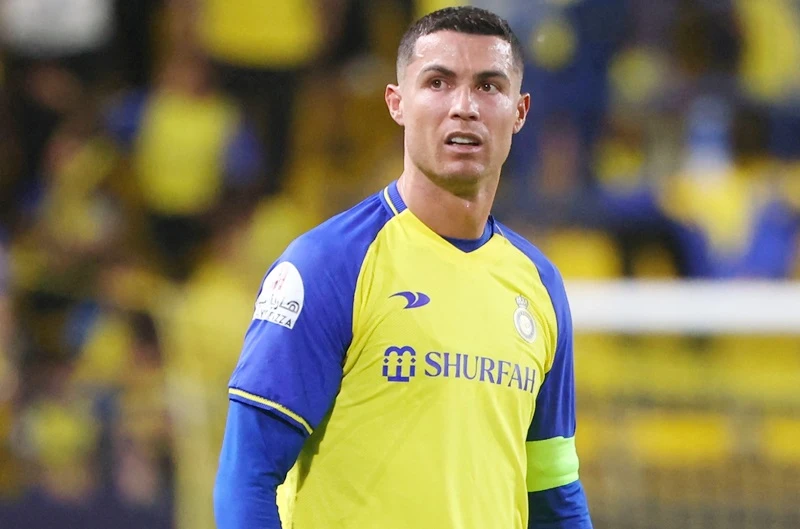 Cristiano Ronaldo suýt phải “gánh Team” một mùa nữa nếu Al Nassr không cam kết nhanh chóng thanh toán khoản nợ. 