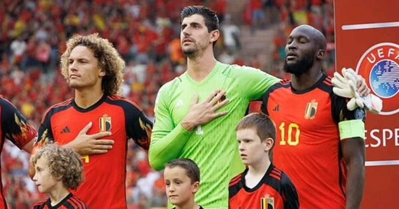 Romelu Lukaku cho biết sẽ chào đón Thibaut Courtois trở lại tuyển Bỉ với vòng tay rộng mở.