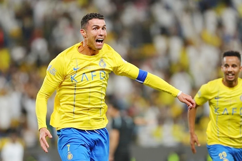 Cú hat-trick của Cristiano Ronaldo giúp Al-Nassr đánh bại đội khách Al-Tai với tỷ số 5-1.