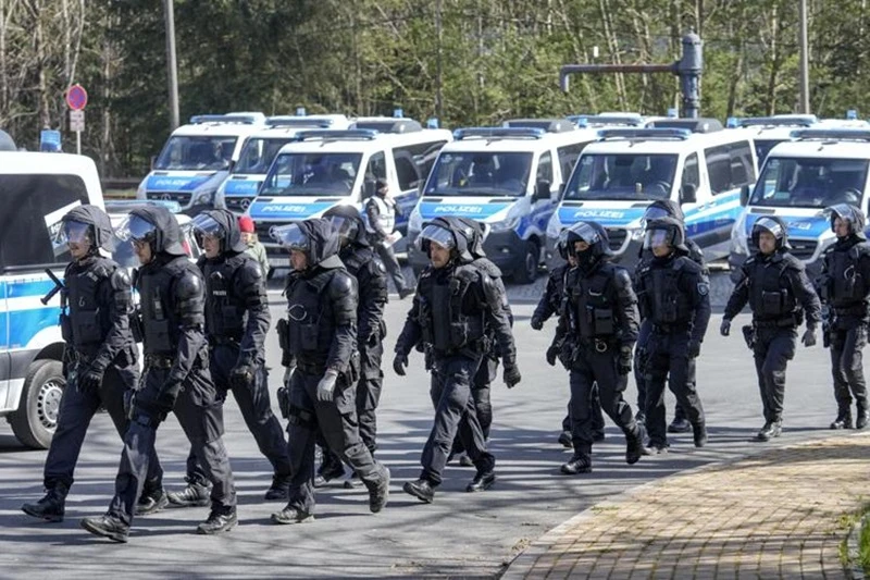 Cảnh sát Đức đã diễn tập chuẩn công tác chống bạo lực nhằm sẵn sàng cho Euro 2024.