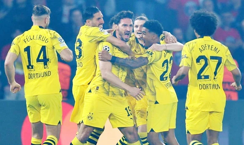 Borussia Dortmund đánh bại Paris Saint-Germain tổng tỷ số 2-0 để vào trận chung kết Champions League.