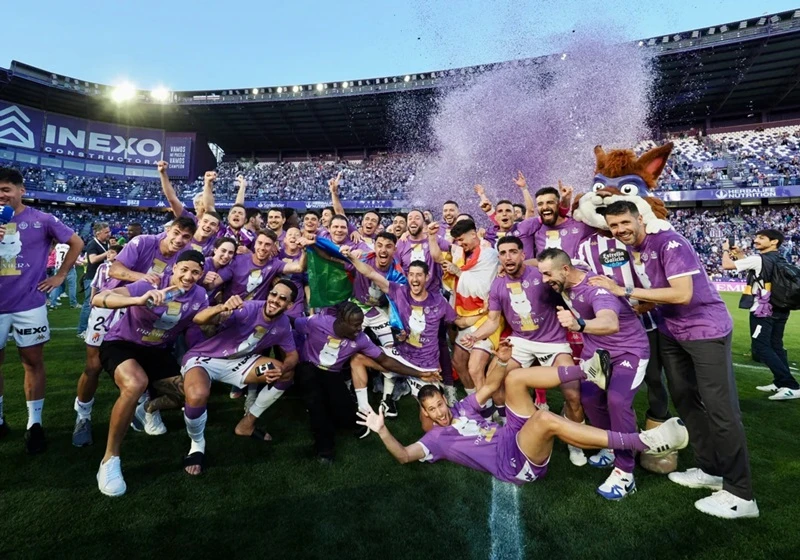Real Valladolid chính thức giành quyền lên chơi ở La Liga mùa giải 2024-25