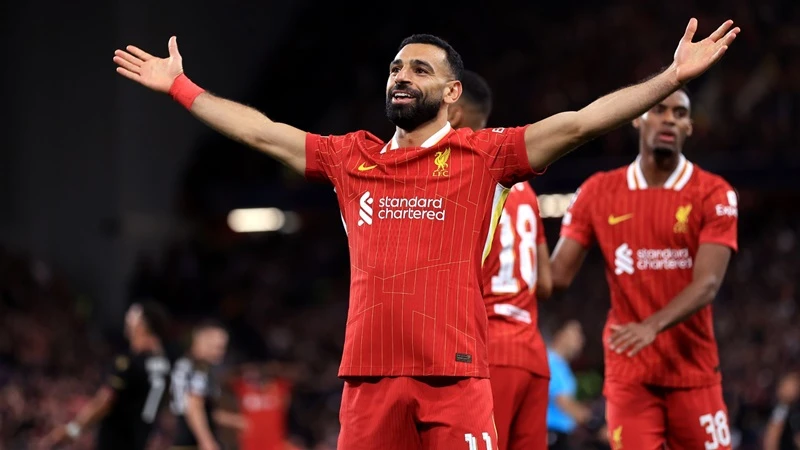 Mohamed Salah lập kỷ lục CLB khi ghi bàn trong trận sân nhà thứ 5 liên tiếp tại giải đấu số 1 châu Âu.