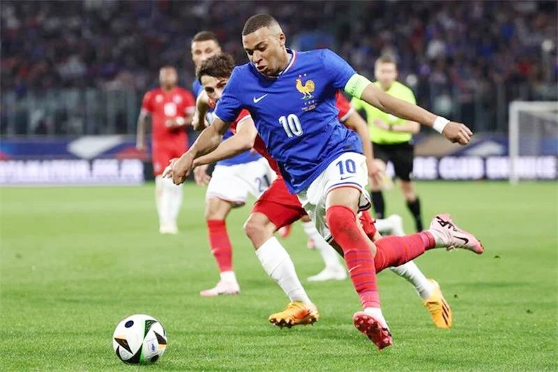 Kylian Mbappe nằm trong số rất nhiều những ngôi sao vắng mặt tại UEFA Nations League.