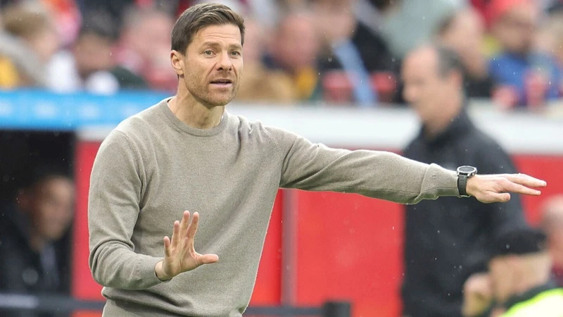 Leverkusen được cho đang chuẩn bị cho sự ra đi của HLV Xabi Alonso vào mùa hè năm sau.