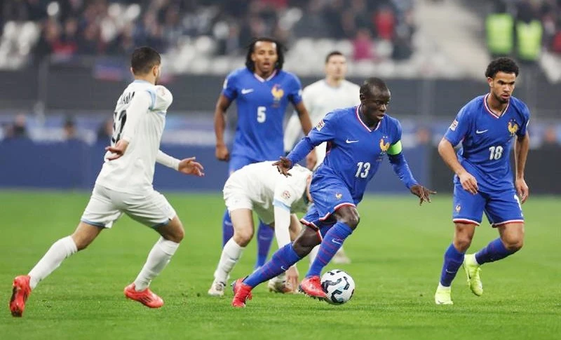 Tuyển Pháp hòa Israel 0-0 nhưng vẫn theo chân Italy vào tứ kết UEFA Nations League ở bảng A2. 