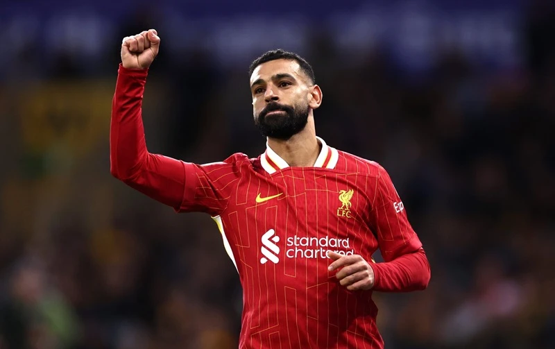 Mohamed Salah thất vọng khi vẫn chưa được Liverpool đề nghị hợp đồng mới.