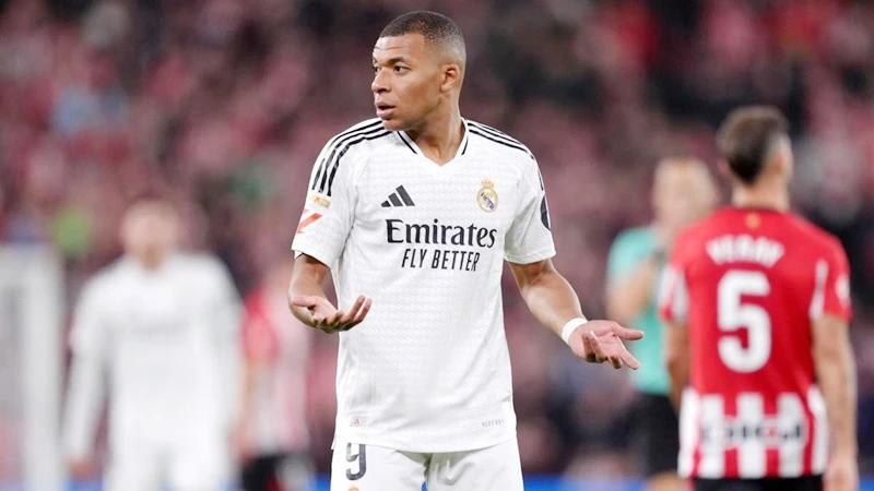 Kylian Mbappe thừa nhận chơi tệ khiến Real Madrid thua 1-2 trên sân Athletic Bilbao.