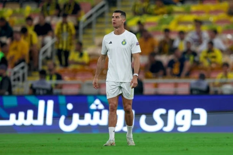 Dù rất nỗ lực và đã lập công, Ronaldo cũng đành nhìn Al-Nassr trắng tay trước Al-Ittihad