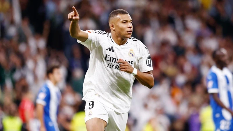 Kylian Mbappe mới ghi 11 bàn thắng sau 21 lần ra sân cho Real Madrid trên mọi đấu trường.