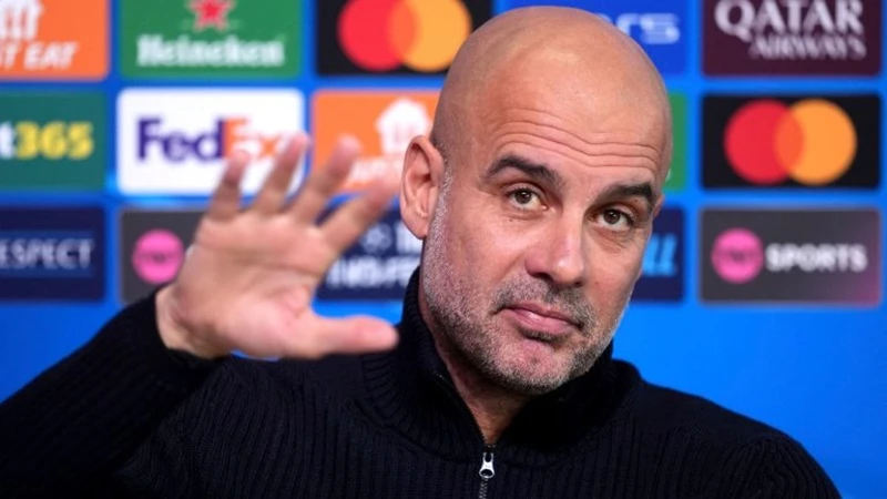 HLV Pep Guardiola thừa nhận Man.City cần một đội hình lớn hơn khi lịch thi đấu ngày càng phình to.