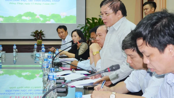 Thứ trưởng Bộ GD-ĐT Bùi Văn Ga yêu cầu các địa điểm thi chuẩn bị kỹ lưỡng cho kỳ thi THPT Quốc gia 2017 