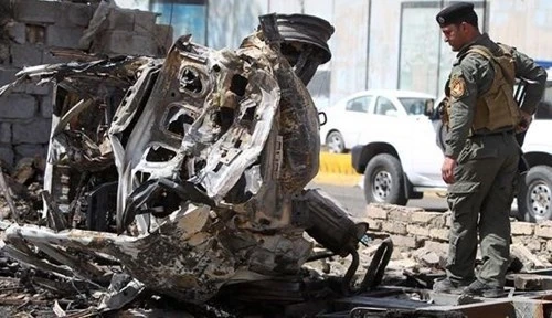 Hiện trường một vụ đánh bom liều chết ở Iraq tháng 6-2017. Ảnh: REUTERS.