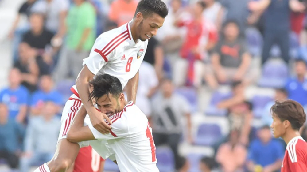 Chủ nhà UAE thị uy sức mạnh bằng chiến thắng 5-0 trước Nepal.