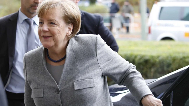 Thủ tướng Đức Angela Merkel tuyên bố không từ chức và sẵn sàng cho cuộc bầu cử mới. Ảnh: REUTERS
