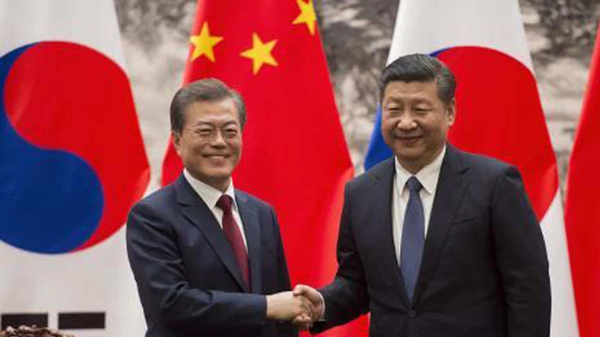 Tổng thống Hàn Quốc Moon Jae-in đã có cuộc hội đàm quan trọng với Chủ tịch Trung Quốc Tập Cận Bình ở Bắc Kinh. Nguồn: TTXVN