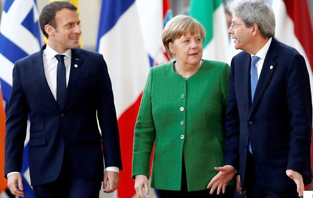 Các nhà lãnh đạo Pháp, Đức, Italia tham dự hội nghị thượng đỉnh EU
