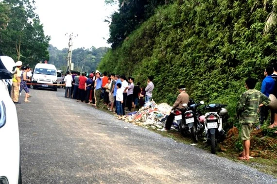 Lực lượng chức năng phong tỏa hiện trường