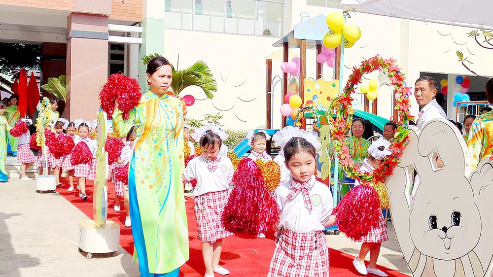 Học sinh Trường Mầm non Anh Đào (quận Gò Vấp) trong ngày khai giảng năm học 2017-2018
