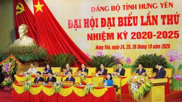 Đại hội đại biểu Đảng bộ tỉnh Hưng Yên lần thứ XIX, nhiệm kỳ 2020-2025 chính thức khai mạc sáng 25-10