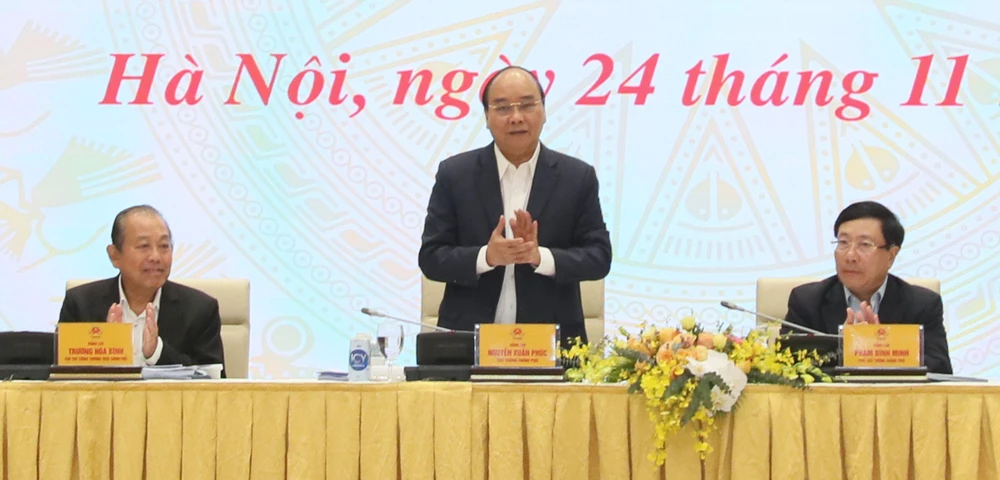 Thủ tướng Nguyễn Xuân Phúc phát biểu kết luận hội nghị. Ảnh: VIẾT CHUNG